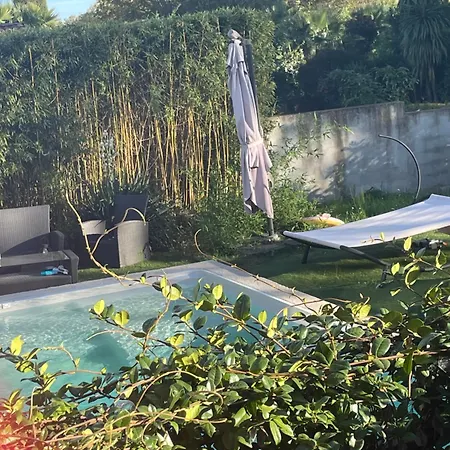Les Cedres Piscine Nature Fabregues